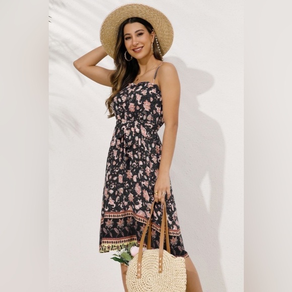 Catch The Moment Bohemian Floral Dress - Picture 2 of 5